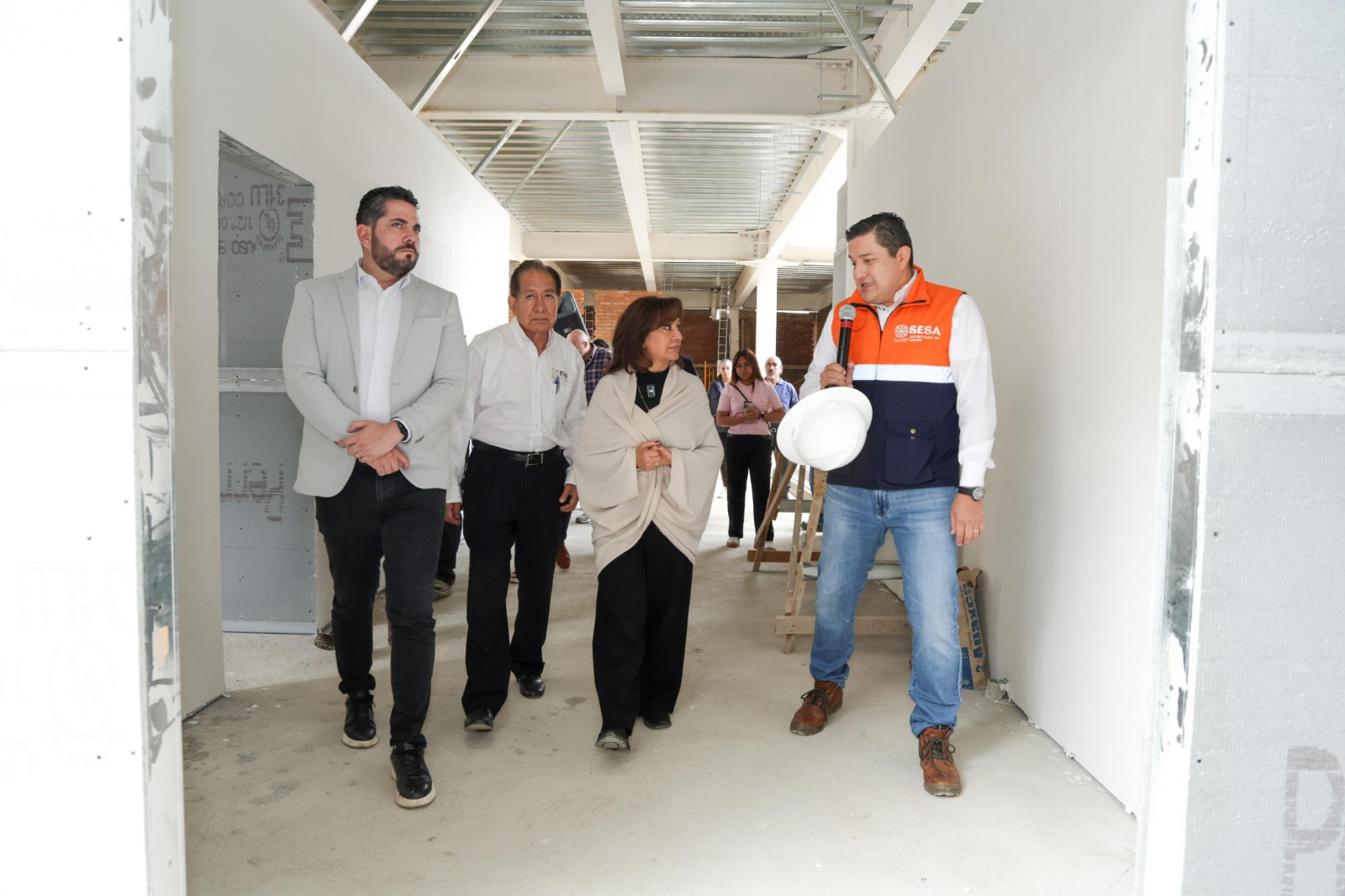 Supervisa gobernadora avance en obra para atender a pacientes con acelerador lineal